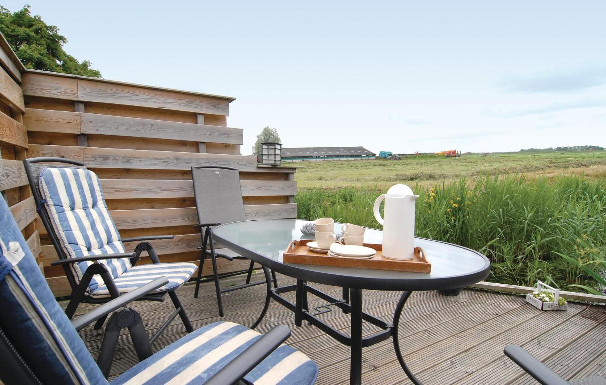 Cozy Apartment In Molkwerum With Wifi Exterior foto